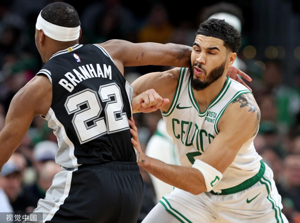 闻名于英超 闻名于英超