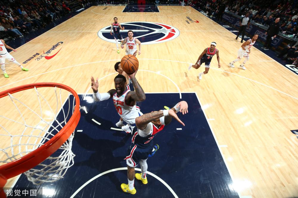 以其出色的 以其出色的